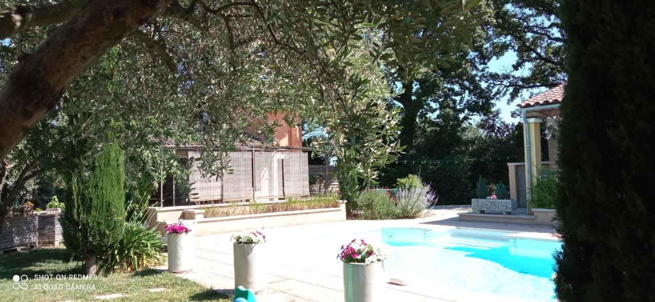 Sous Les Chenes, En Provence Villa Eyragues Bagian luar foto